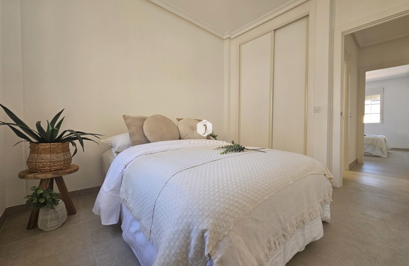 Resale - Apartment / flat -
Orihuela Costa - Lomas de Cabo Roig