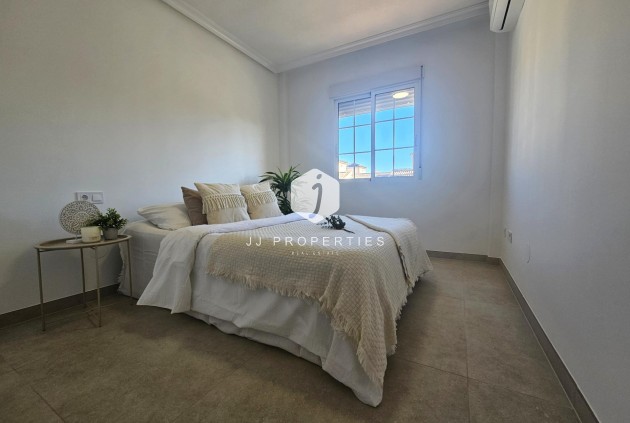 Resale - Apartment / flat -
Orihuela Costa - Lomas de Cabo Roig