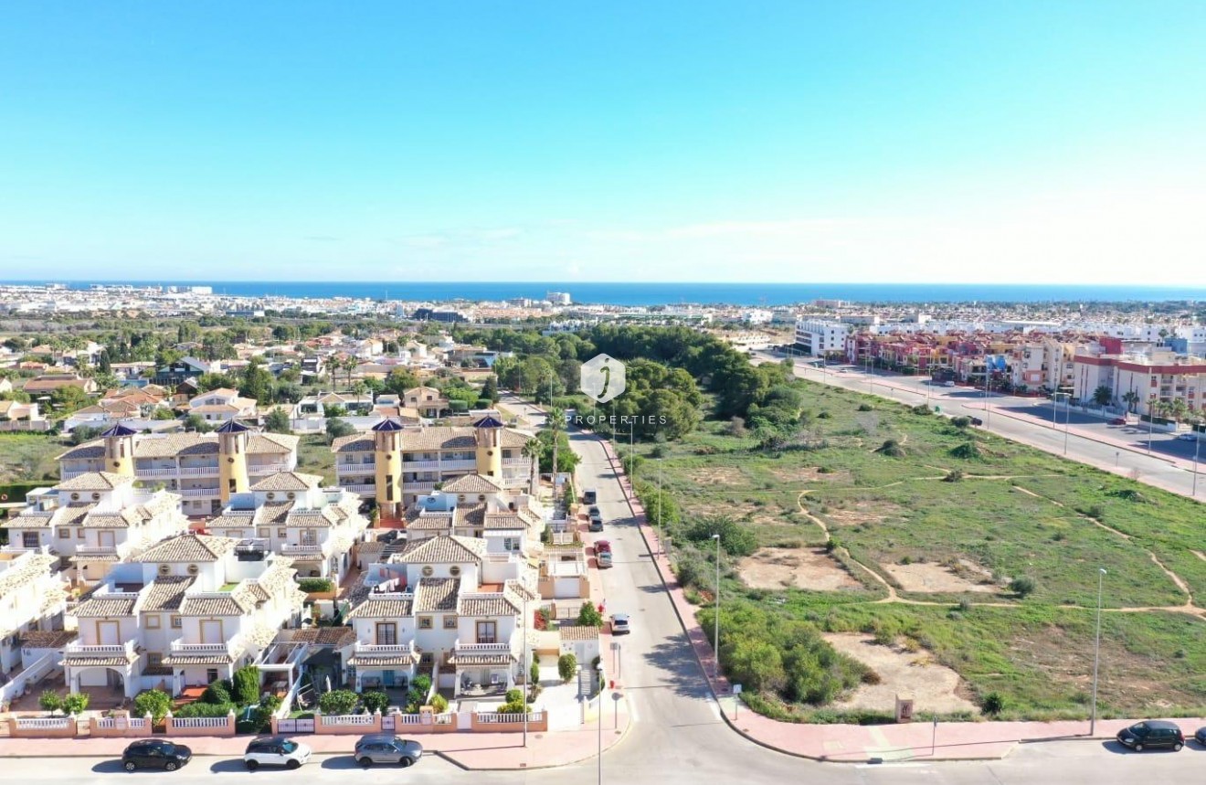 Resale - Apartment / flat -
Orihuela Costa - Lomas de Cabo Roig