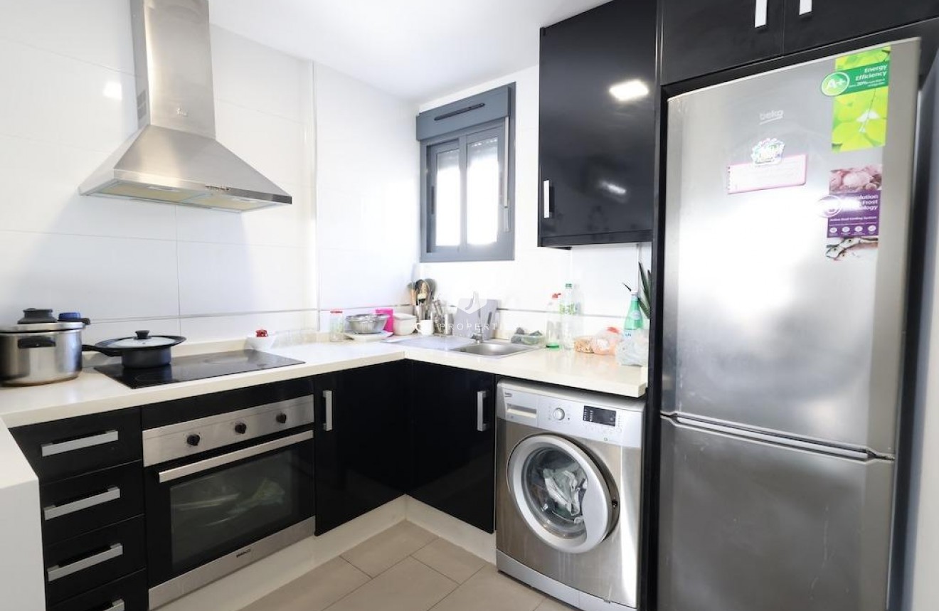 Segunda mano - Bungalow -
Orihuela Costa - Costa Blanca