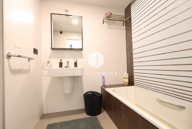 Segunda mano - Bungalow -
Orihuela Costa - Costa Blanca