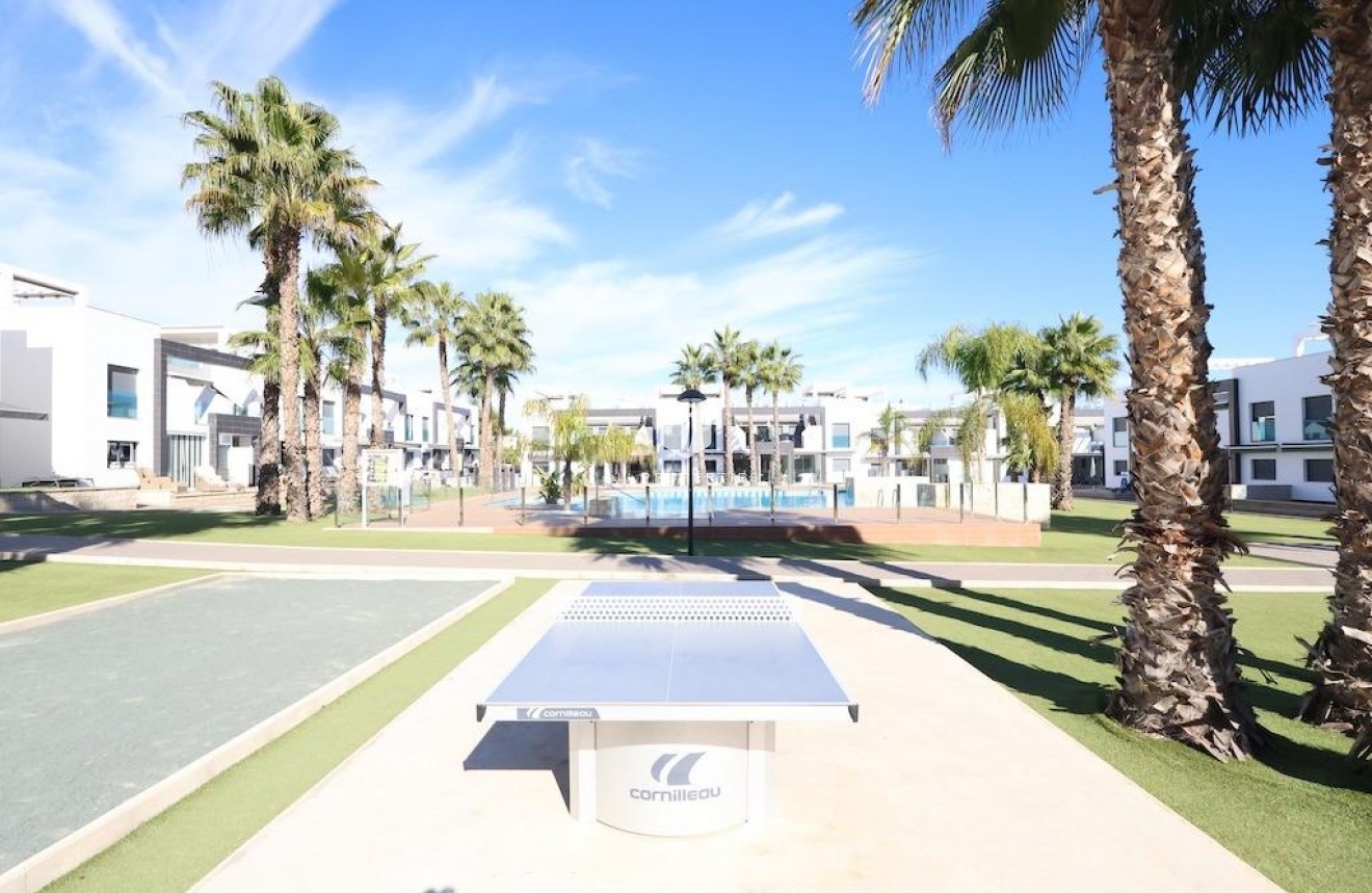 Segunda mano - Bungalow -
Orihuela Costa - Costa Blanca