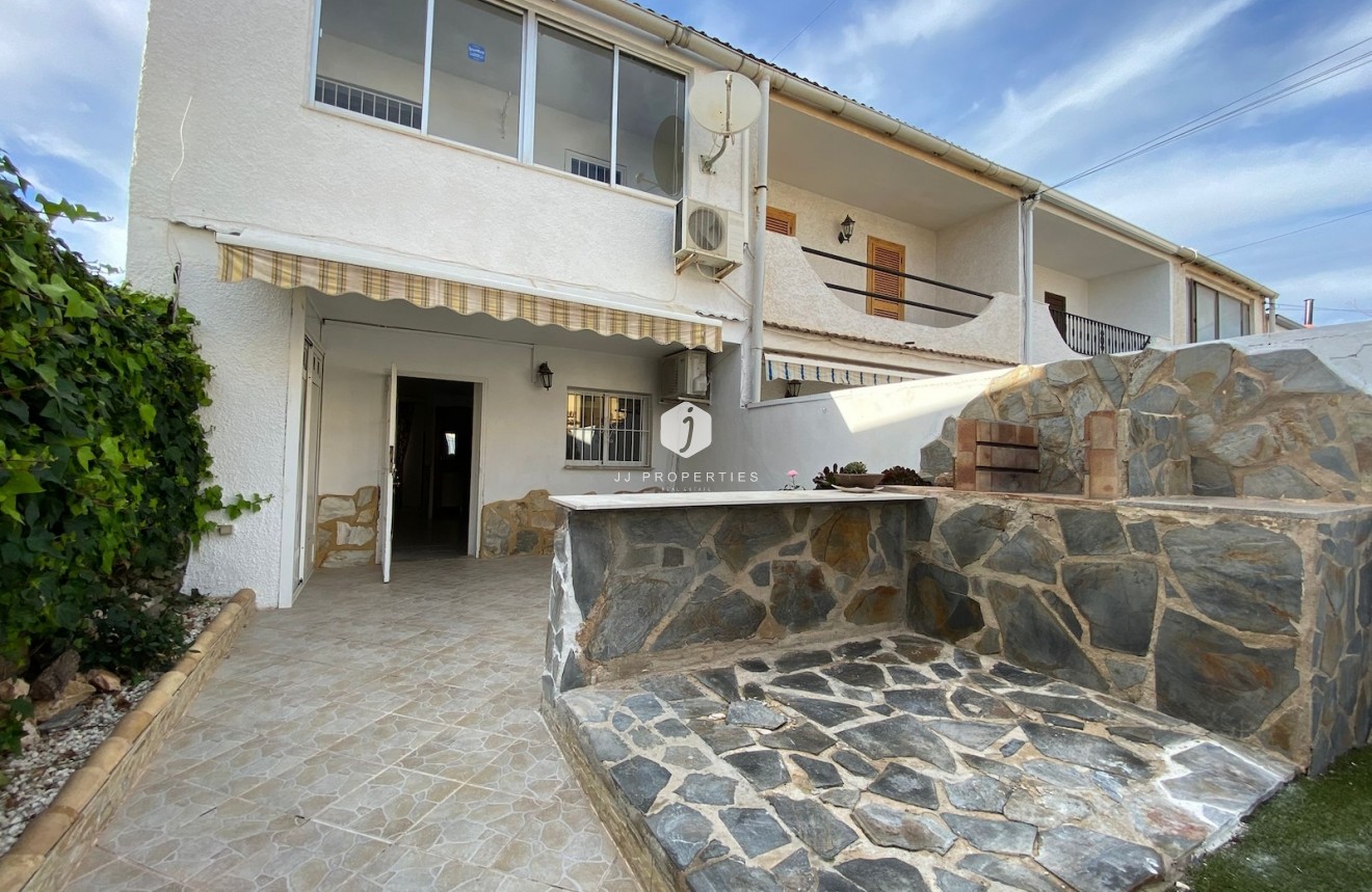 D'occasion - Chalet -
Los Balcones - Costa Blanca