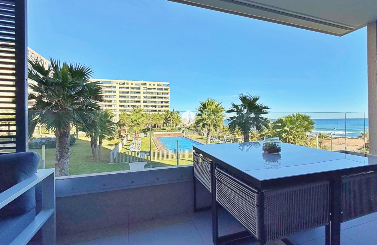 Z drugiej ręki - Mieszkanie w bloku -
Torrevieja - Costa Blanca