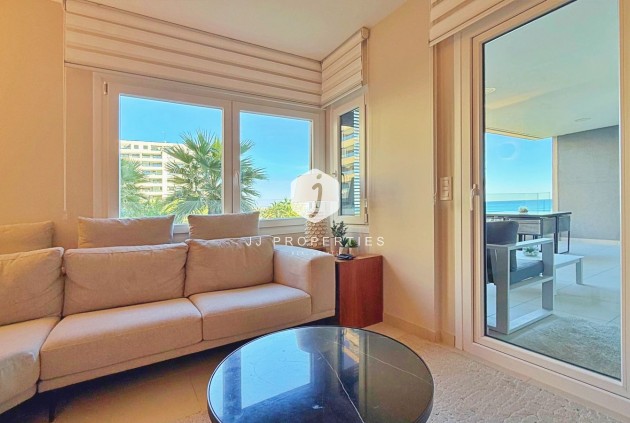 Z drugiej ręki - Mieszkanie w bloku -
Torrevieja - Costa Blanca