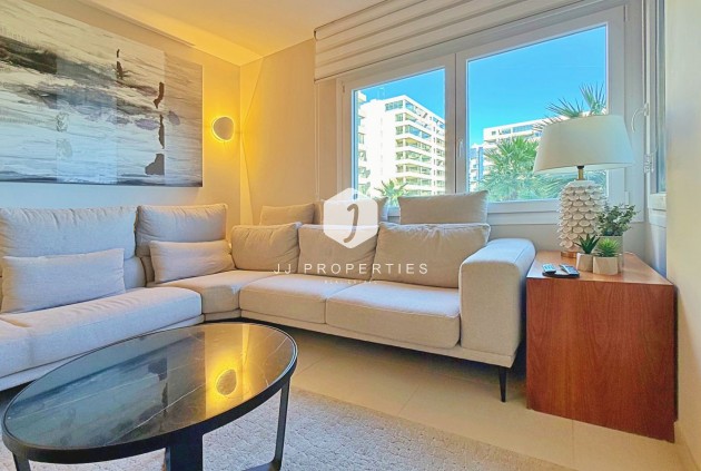 Z drugiej ręki - Mieszkanie w bloku -
Torrevieja - Costa Blanca