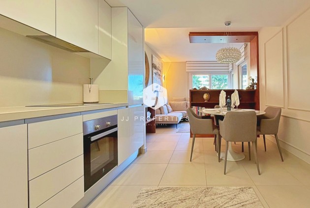 Z drugiej ręki - Mieszkanie w bloku -
Torrevieja - Costa Blanca