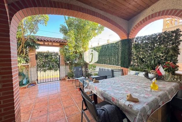 Aus zweiter Hand - Chalet -
Torrevieja - Costa Blanca