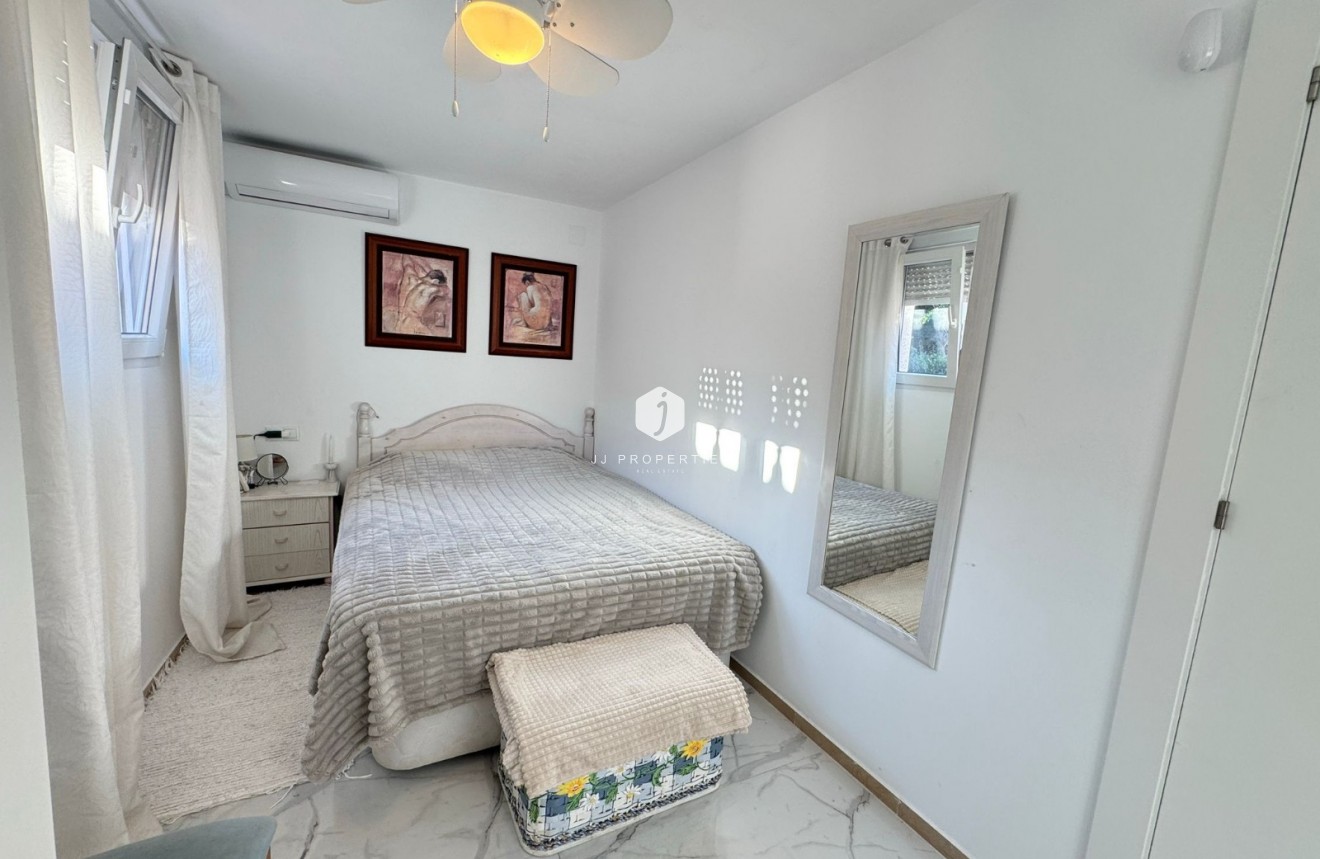 Aus zweiter Hand - Chalet -
Torrevieja - Costa Blanca