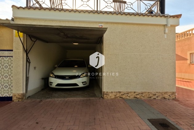 Aus zweiter Hand - Chalet -
Torrevieja - Costa Blanca