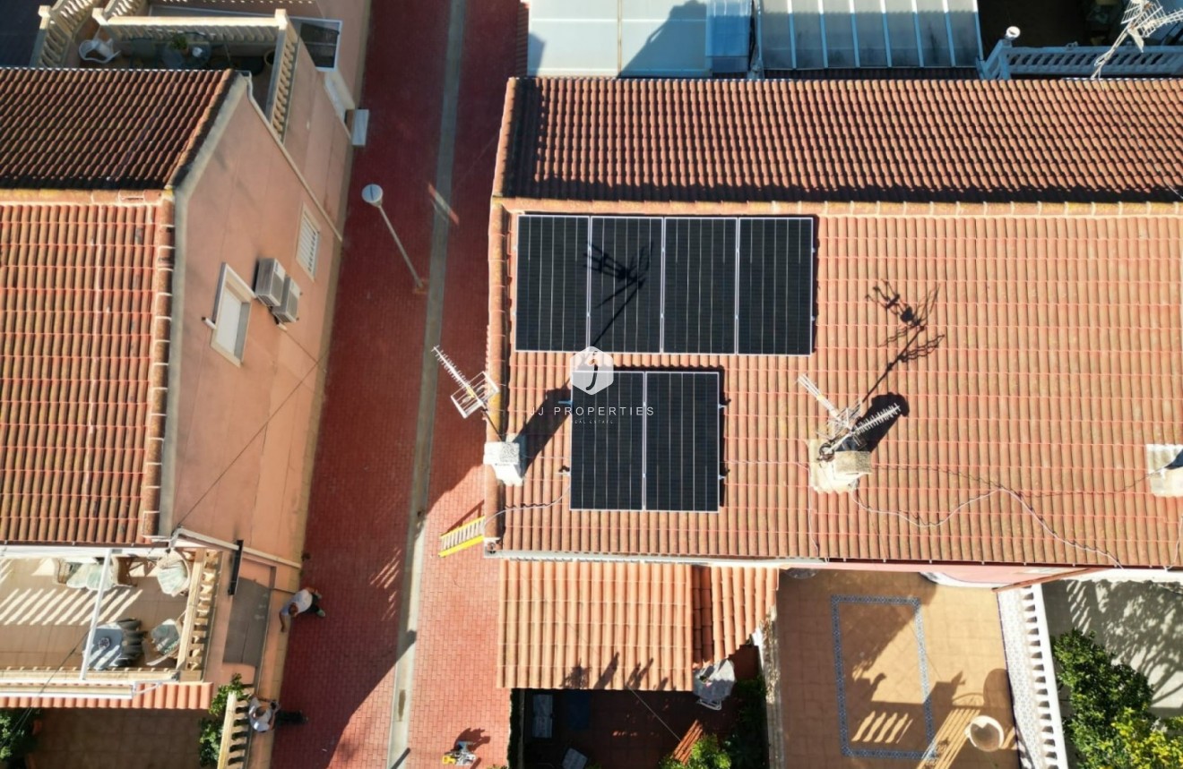 Aus zweiter Hand - Chalet -
Torrevieja - Costa Blanca