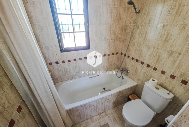 Tweedehands - Villa -
Los Dolses - Inland