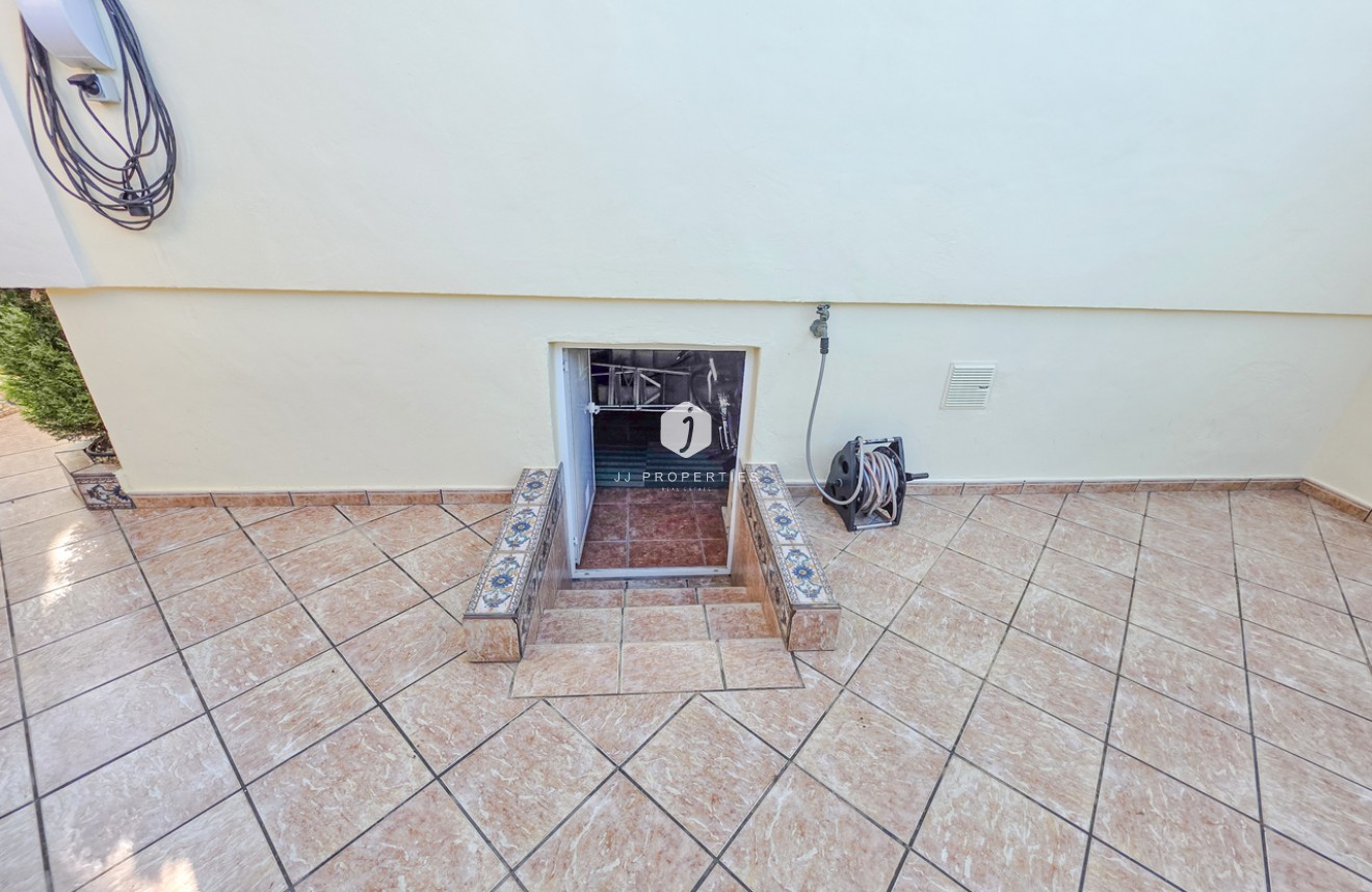 Tweedehands - Villa -
Los Dolses - Inland