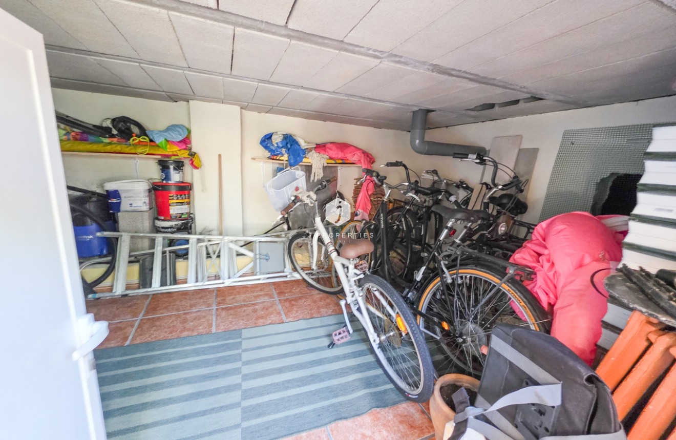 Tweedehands - Villa -
Los Dolses - Inland