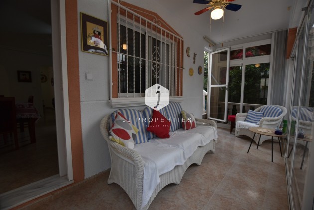 Z drugiej ręki - Villa -
Algorfa - Inland