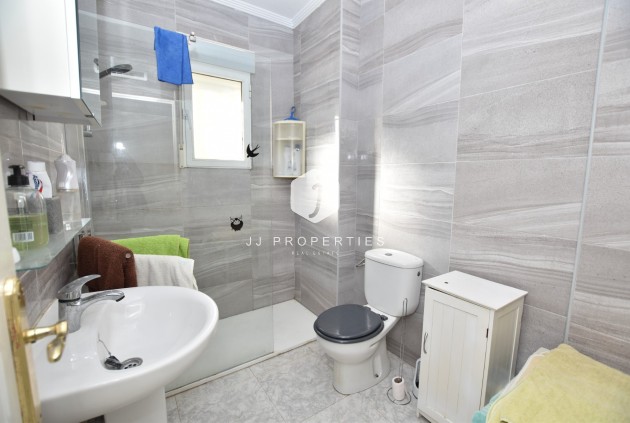 Segunda mano - Chalet -
Algorfa - Inland