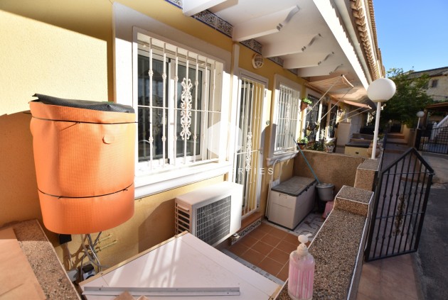 Segunda mano - Chalet -
Algorfa - Inland