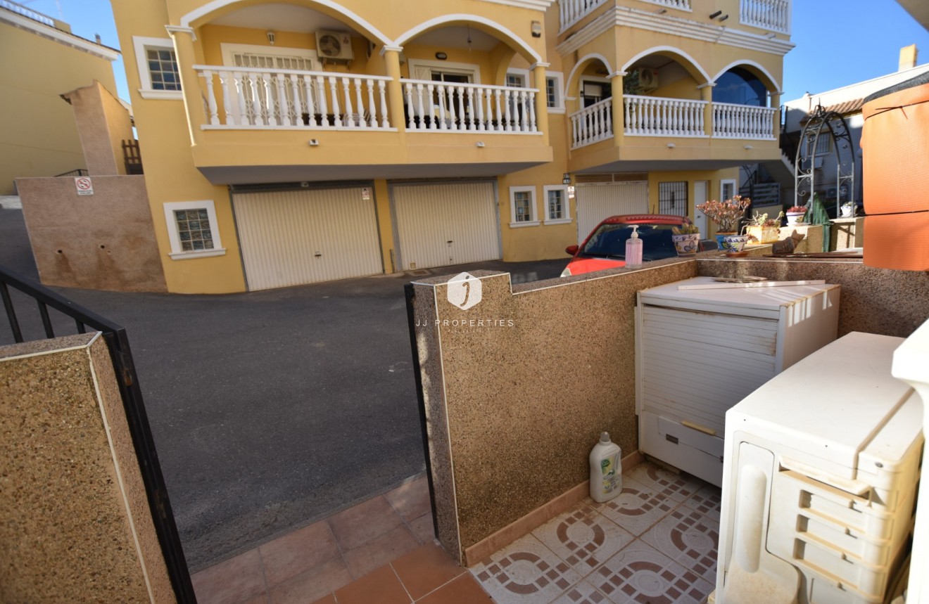 Segunda mano - Chalet -
Algorfa - Inland