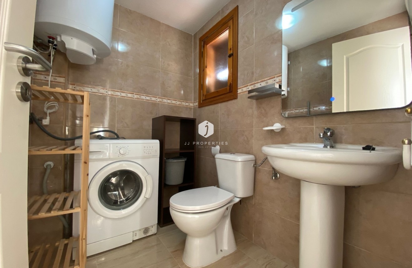 D'occasion - Chalet -
Los Balcones - Costa Blanca