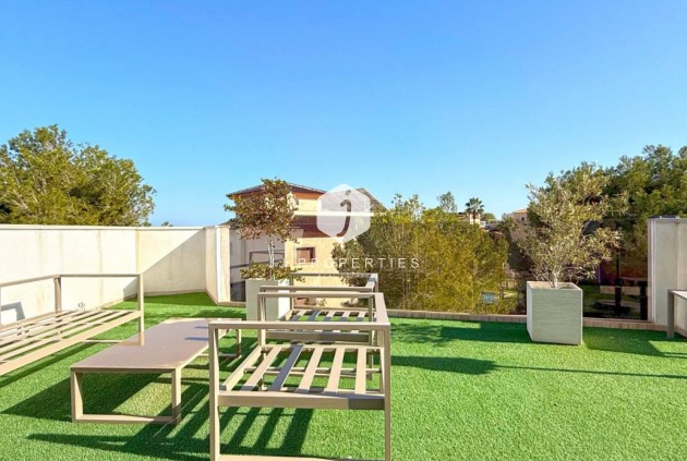 Aus zweiter Hand - Villa -
Orihuela Costa - Costa Blanca