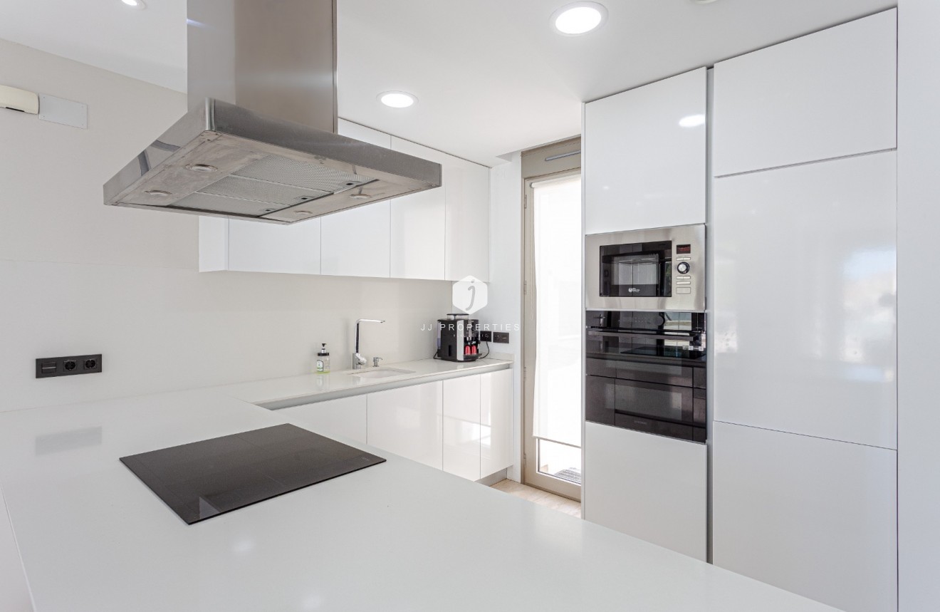 Aus zweiter Hand - Villa -
Orihuela Costa - Costa Blanca