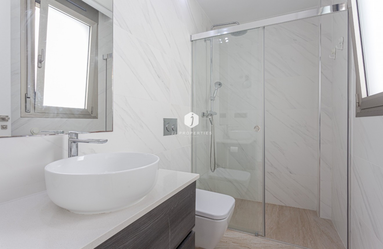 Aus zweiter Hand - Villa -
Orihuela Costa - Costa Blanca