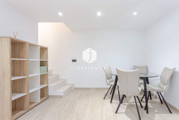 Aus zweiter Hand - Villa -
Orihuela Costa - Costa Blanca