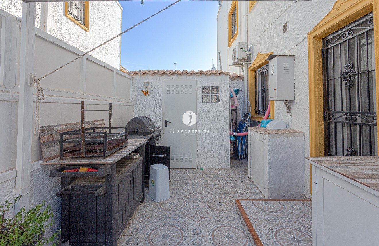 Segunda mano - Villa -
Orihuela Costa - Costa Blanca