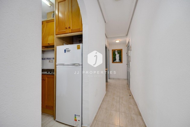 Tweedehands - Appartement / flat -
Torrevieja - Playa del Cura