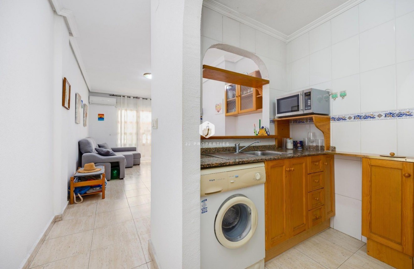 Tweedehands - Appartement / flat -
Torrevieja - Playa del Cura