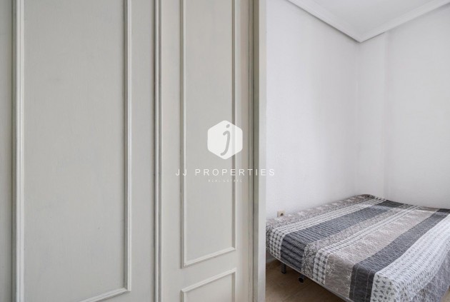 Tweedehands - Appartement / flat -
Torrevieja - Playa del Cura