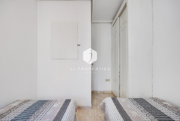 Tweedehands - Appartement / flat -
Torrevieja - Playa del Cura