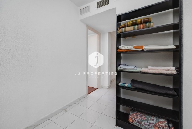 Aus zweiter Hand - Wohnung -
Torrevieja - Centro