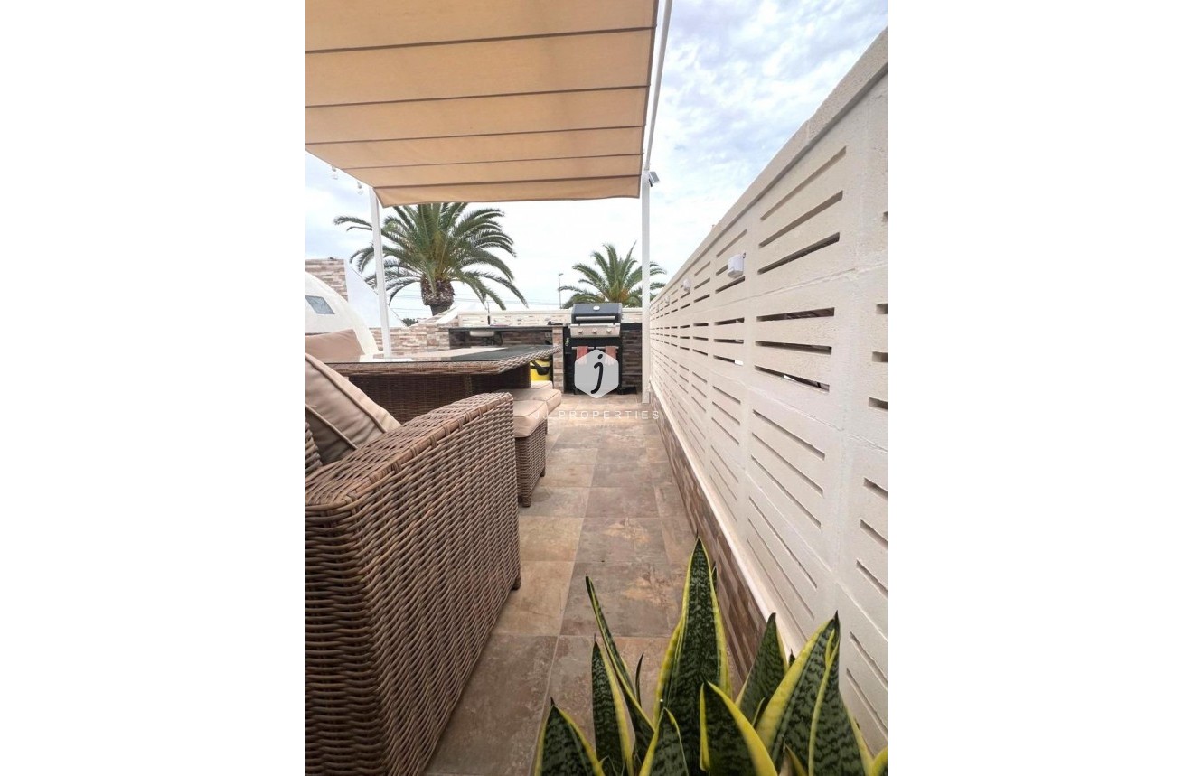 D'occasion - Chalet -
Orihuela Costa - Playa Flamenca