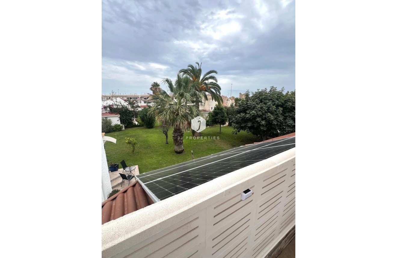 D'occasion - Chalet -
Orihuela Costa - Playa Flamenca