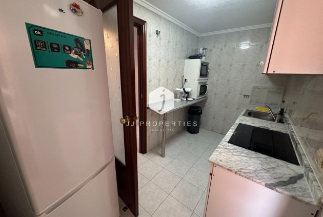 Tweedehands - Appartement / flat -
Torrevieja - Centro