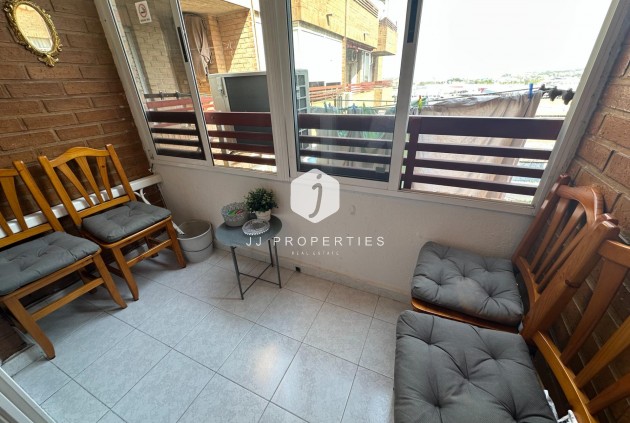 Tweedehands - Appartement / flat -
Torrevieja - Centro
