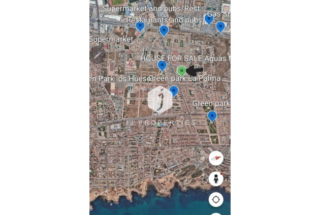 Z drugiej ręki - Szalet -
Torrevieja - aguas nuevas