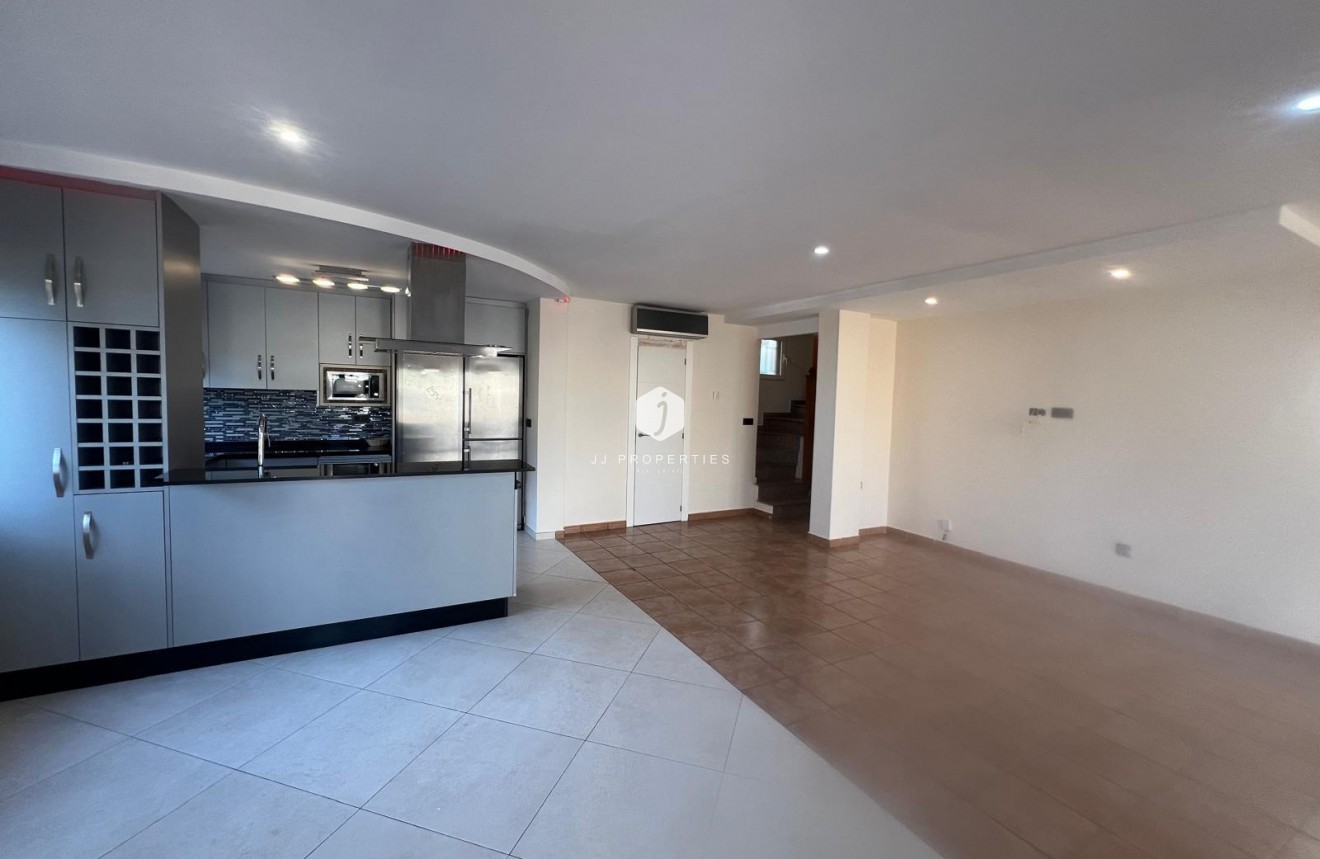 Resale - Villa -
Orihuela Costa - Villamartín-las Filipinas