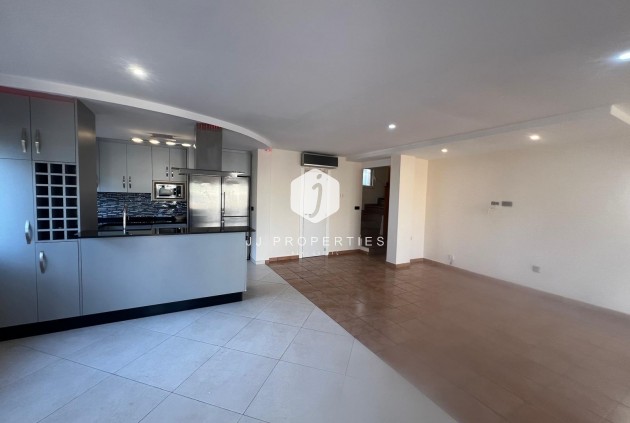 Resale - Villa -
Orihuela Costa - Villamartín-las Filipinas