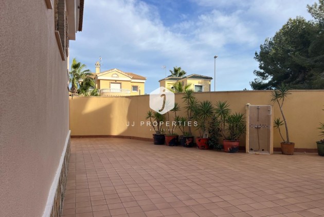 Resale - Villa -
Orihuela Costa - Villamartín-las Filipinas