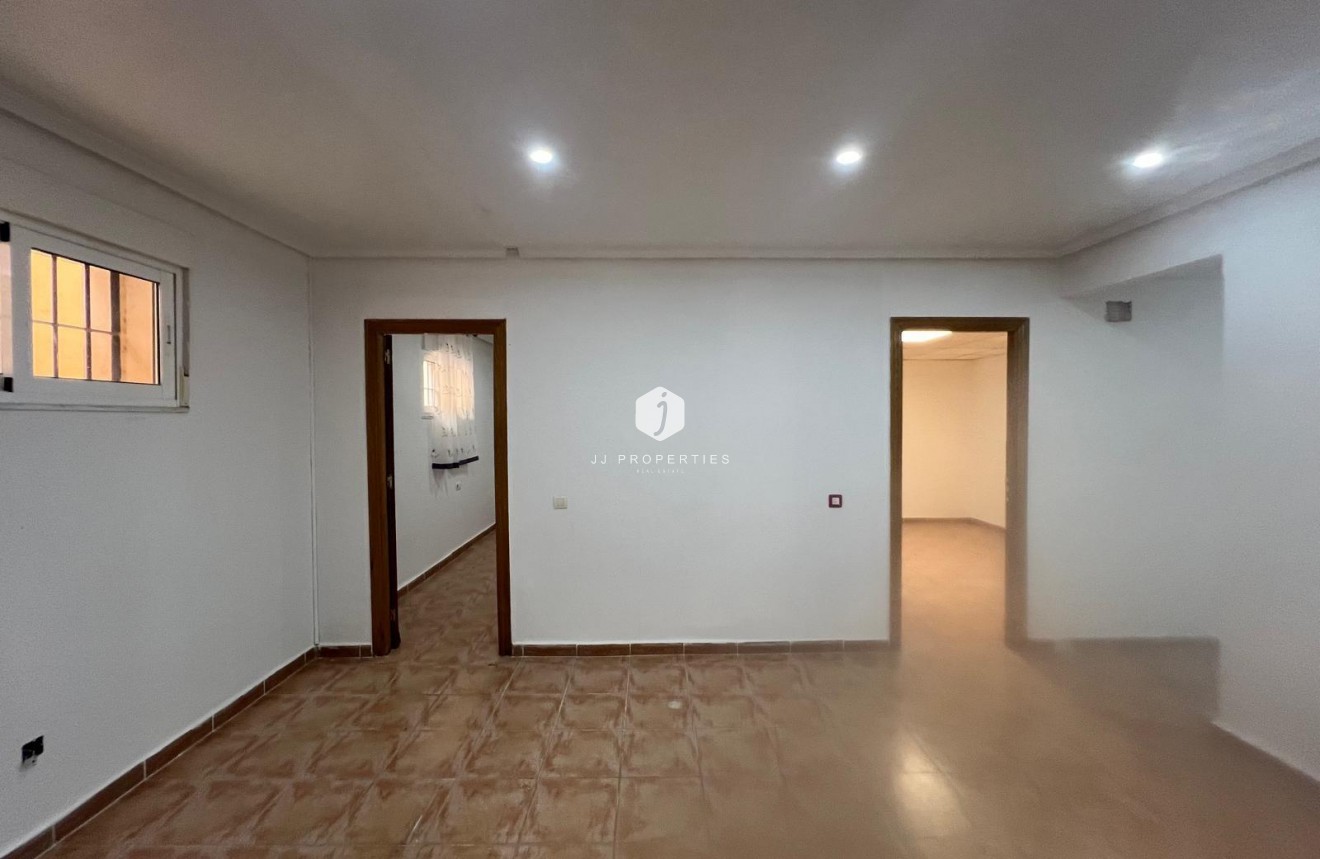 Resale - Villa -
Orihuela Costa - Villamartín-las Filipinas