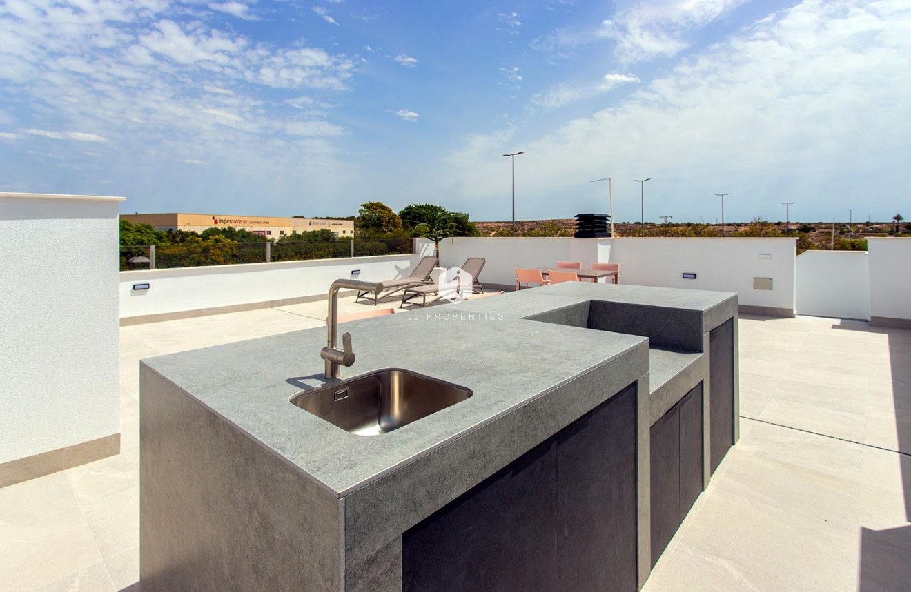 Obra nueva - Chalet -
Sucina