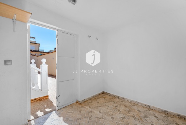 Tweedehands - Villa -
Rojales - Inland