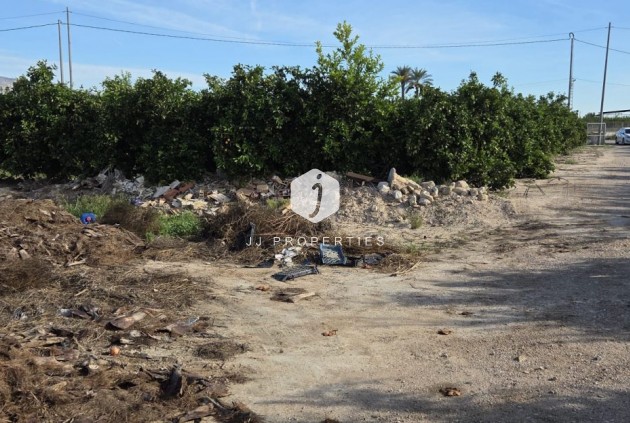 Tweedehands - Landelijk eigendom -
Albatera - Inland