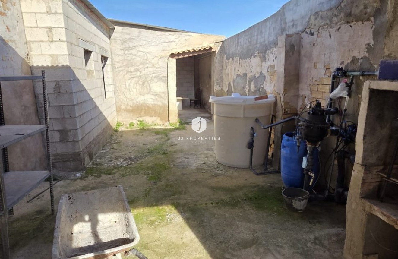 Tweedehands - Landelijk eigendom -
Albatera - Inland