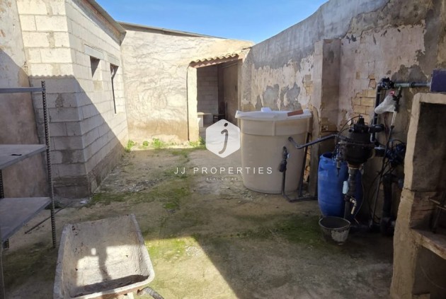 Tweedehands - Landelijk eigendom -
Albatera - Inland