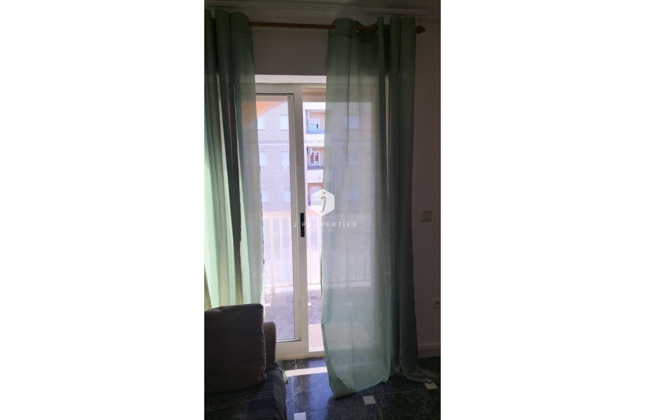 D'occasion - Attique -
Torrevieja - La Mata Pueblo