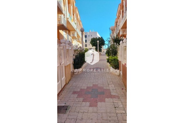 D'occasion - Attique -
Torrevieja - La Mata Pueblo