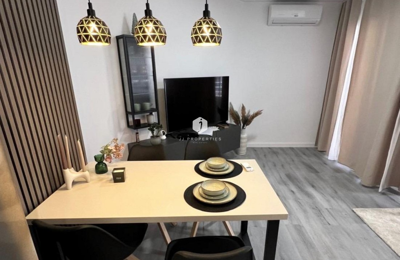 Tweedehands - Appartement / flat -
Torrevieja - Curva Del Palangre